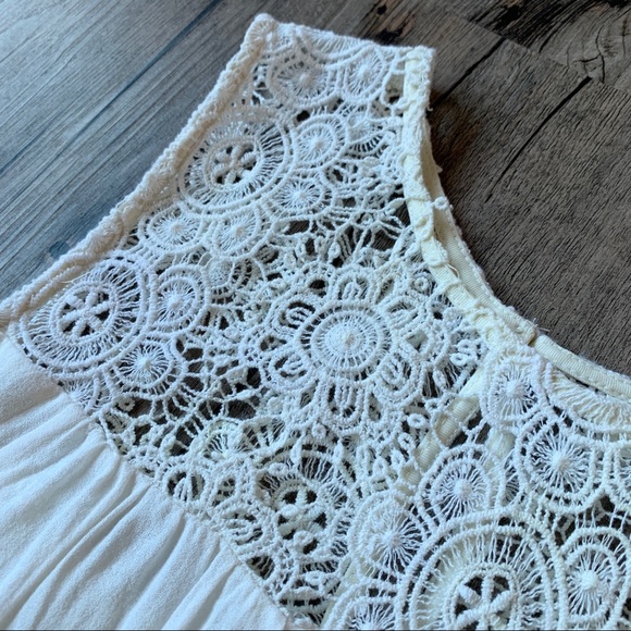 Old Navy | Crochet Dress - Picture 5 of 13